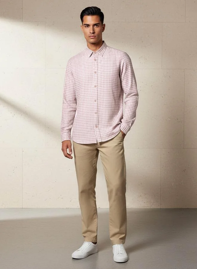 سبلاش فيڤ Men Regular Fit Collared Checked Long Sleeve Shirt